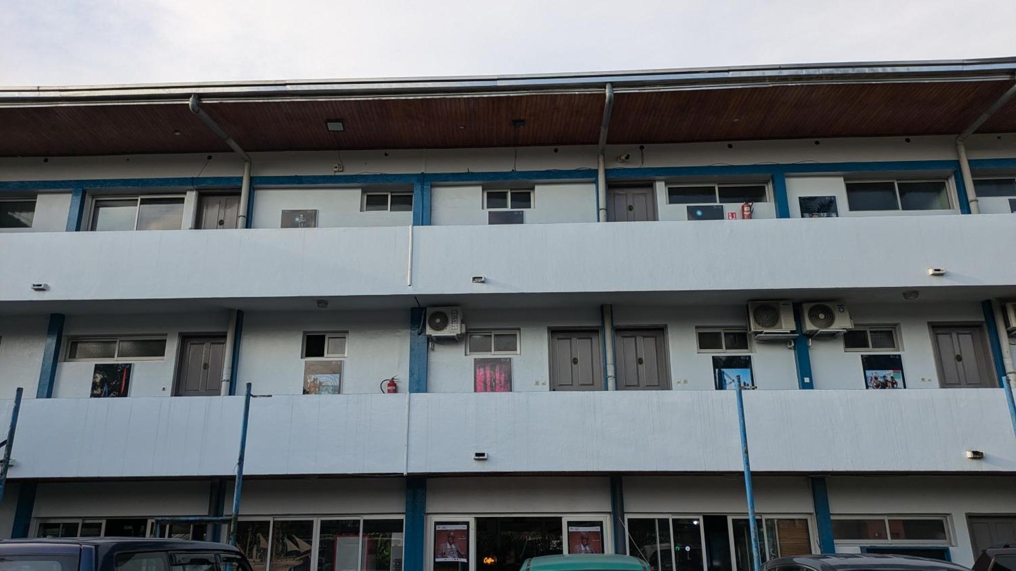 Foyer Du Marin Hotel Douala Exterior photo